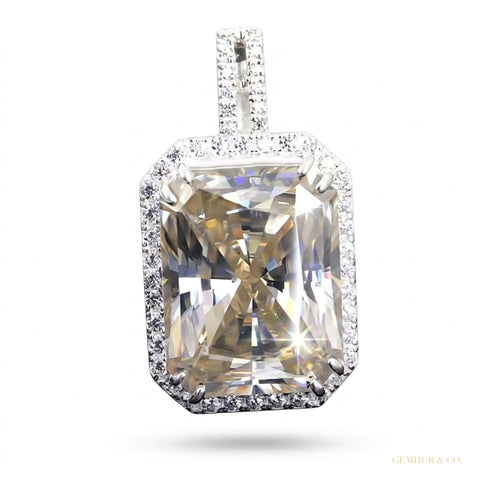 14.50 ct DEW F VS1 Moissanite Pendant in Gold Vermeil – Special Anniversary Jewellery – white background main image