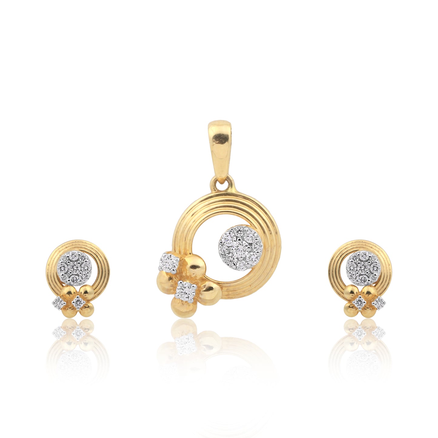 Aurora Diamond Pendant Set