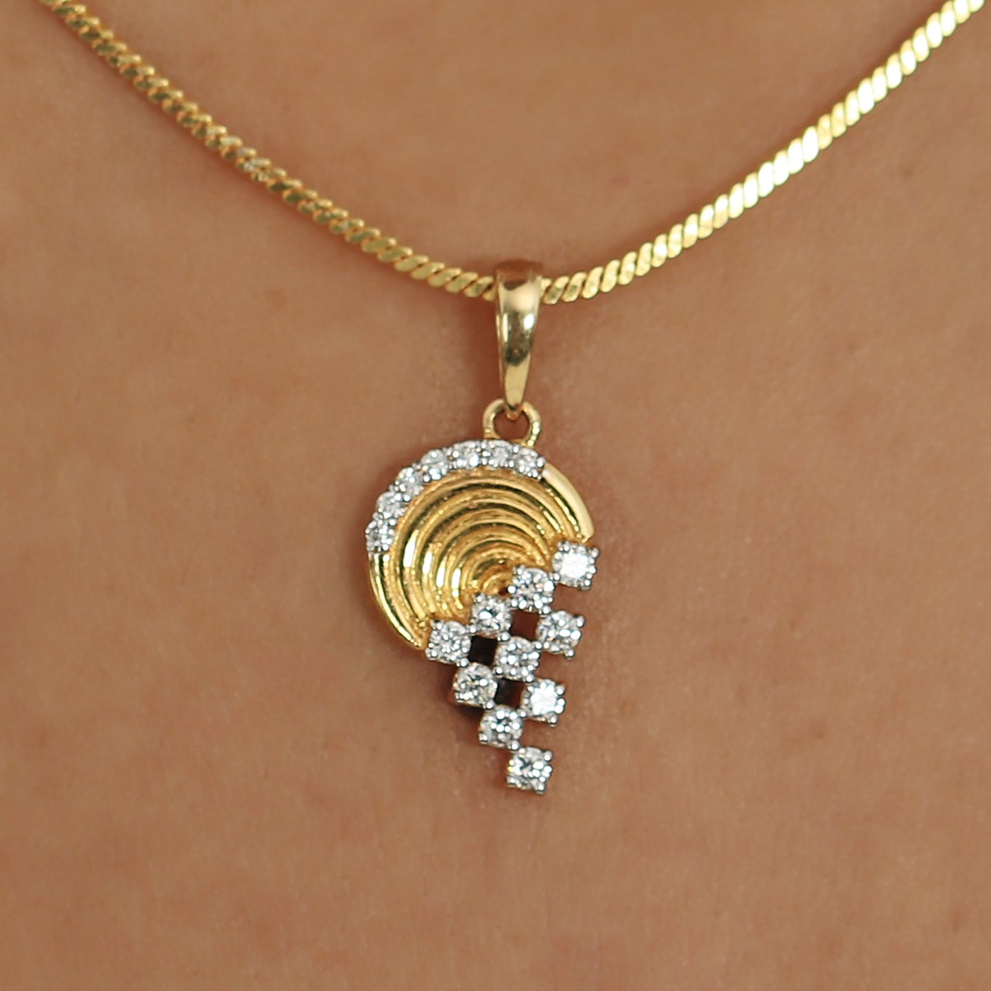 Geometric Diamond Pendant Set