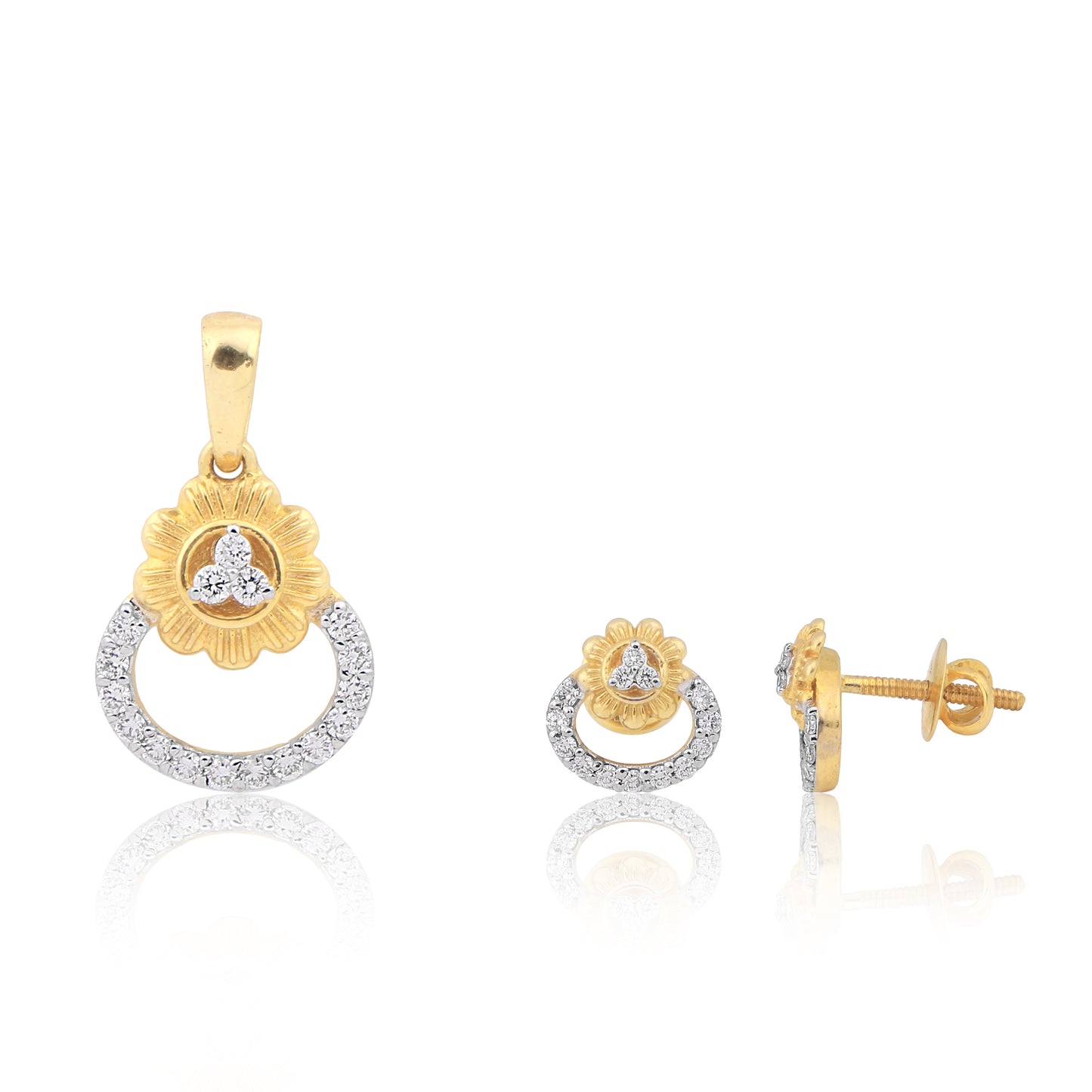 Golden Petal Harmony Diamond Pendant