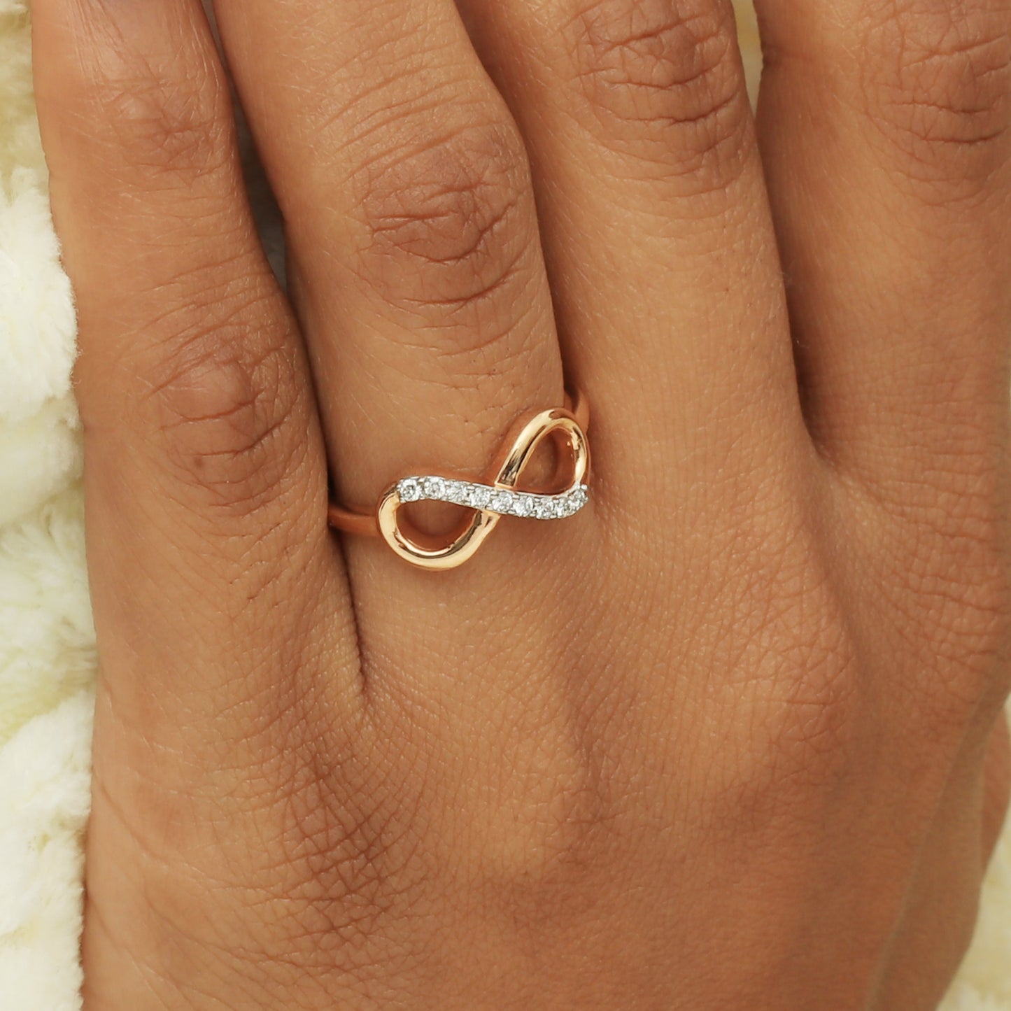 Crossover Diamond Ladies Ring