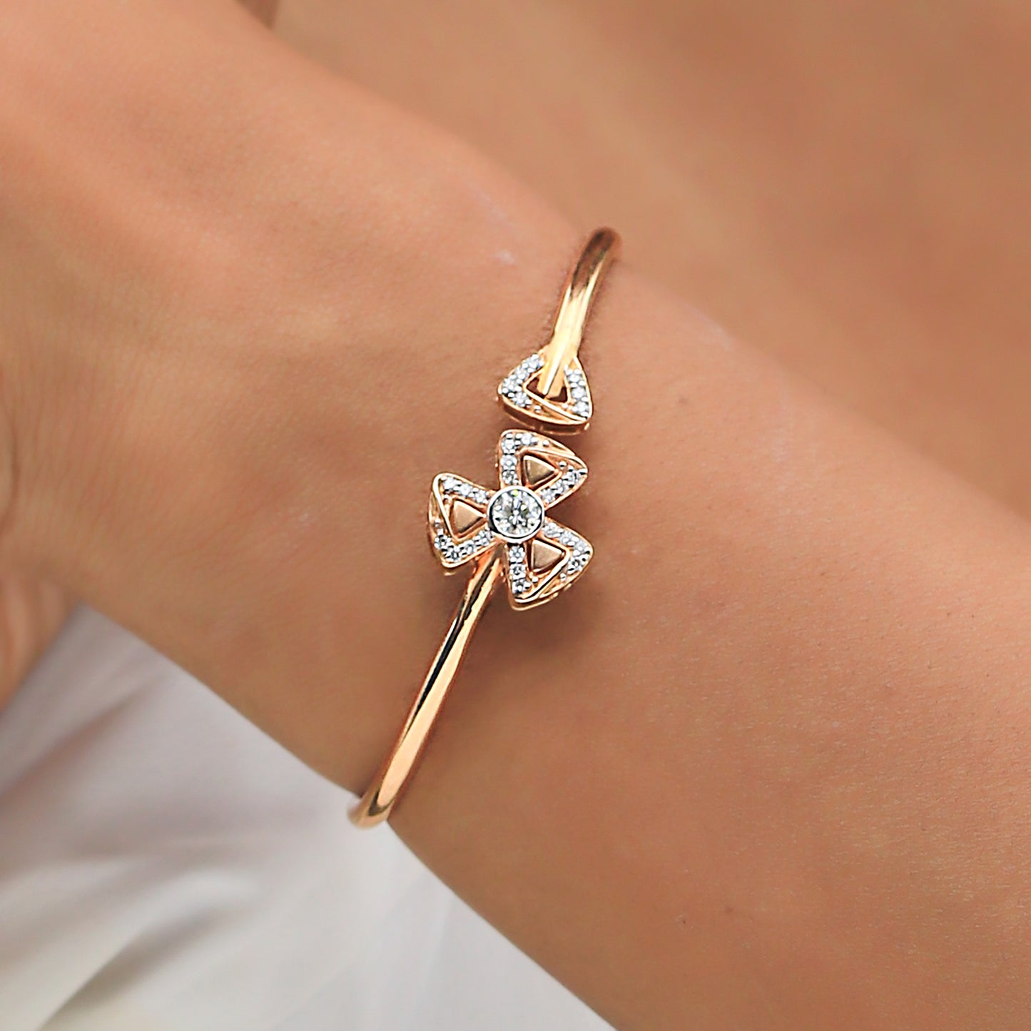 Blossom Arrow Diamond Bangle