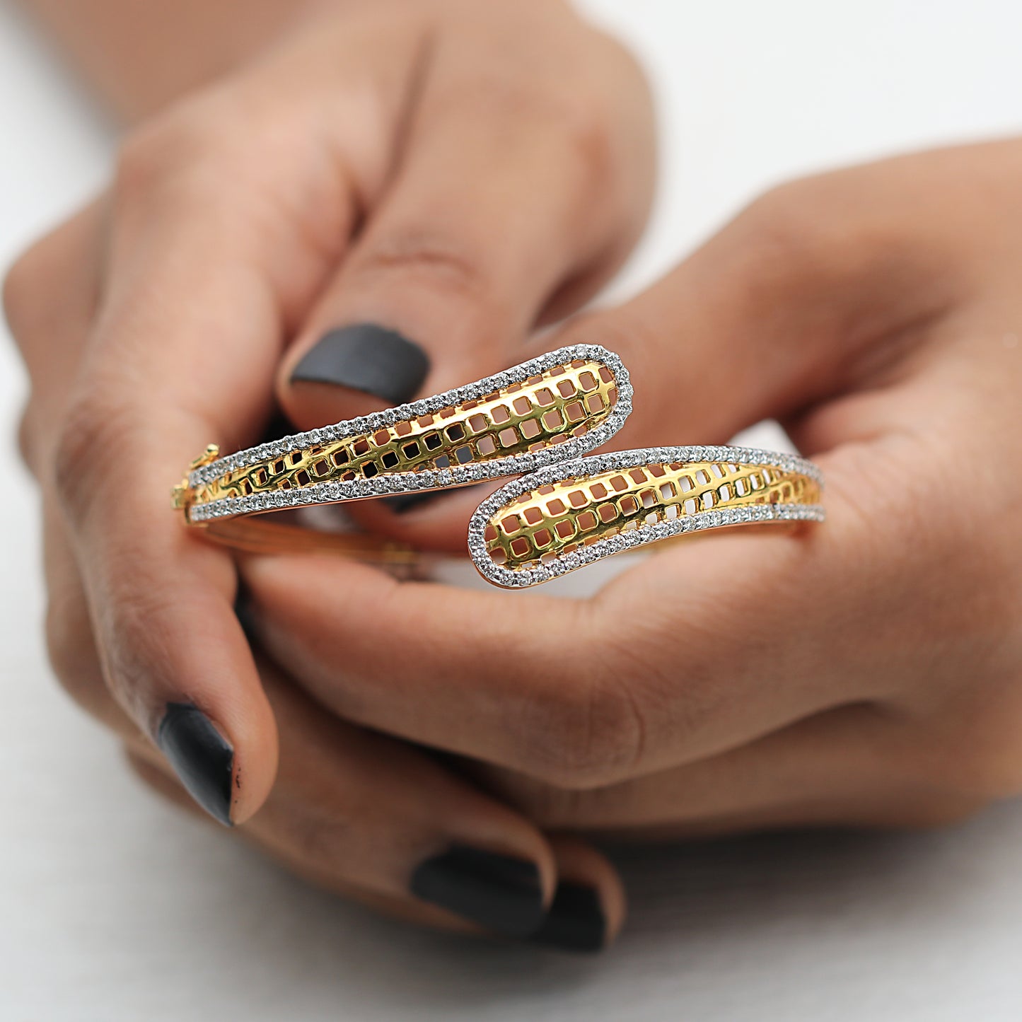 Golden Mirage Diamond Bracelet