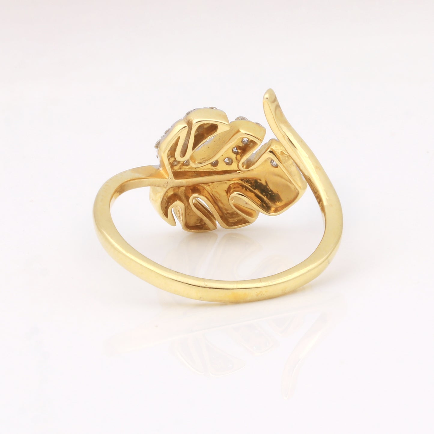 Enamel and Diamond Leaf Ring