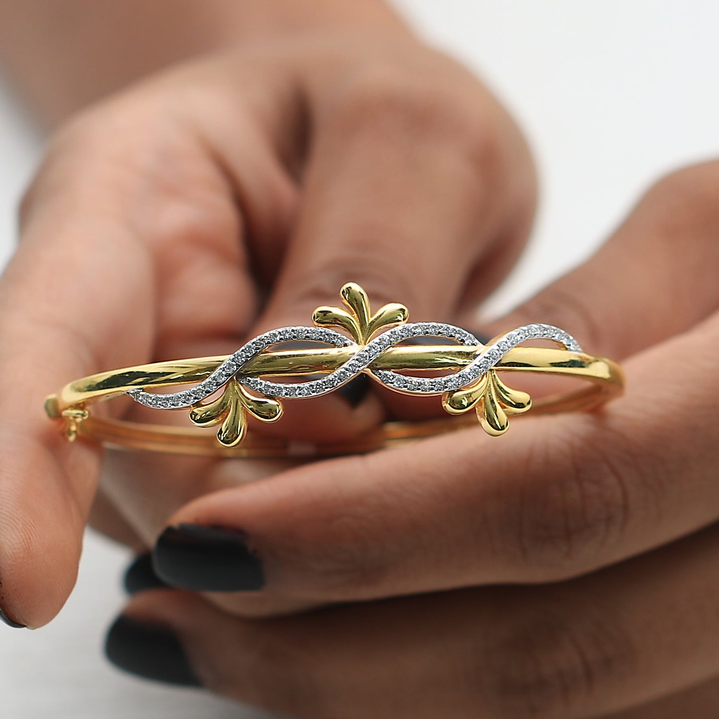 Floral Twist Diamond Bangle