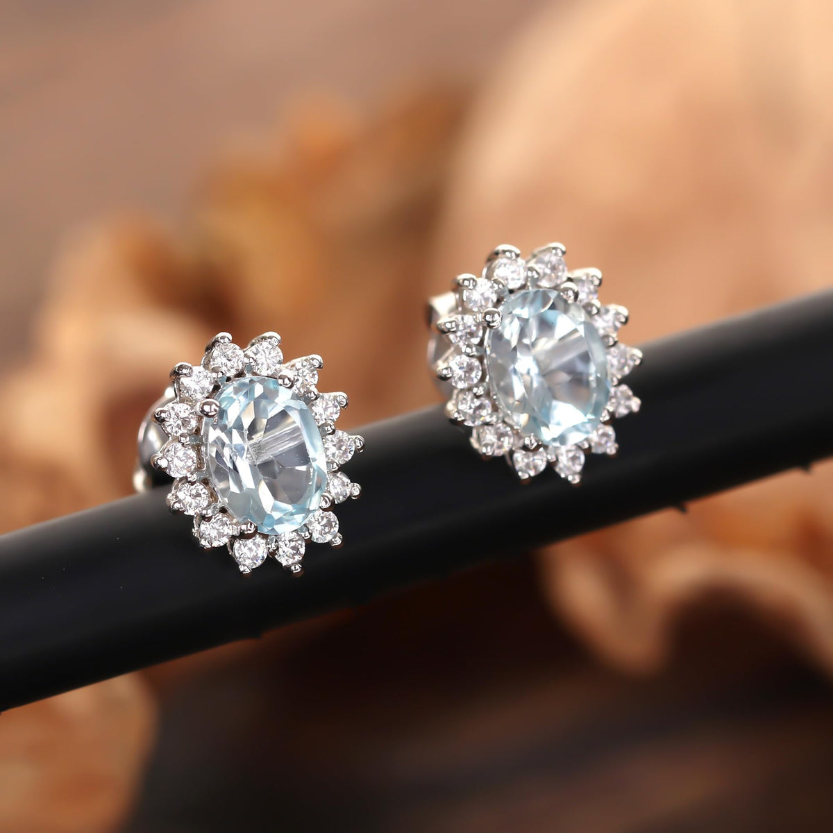 GEMHUB 925 Sterling Silver Gemstone Stud Earrings - Blue Aquamarine 8.85 Ct