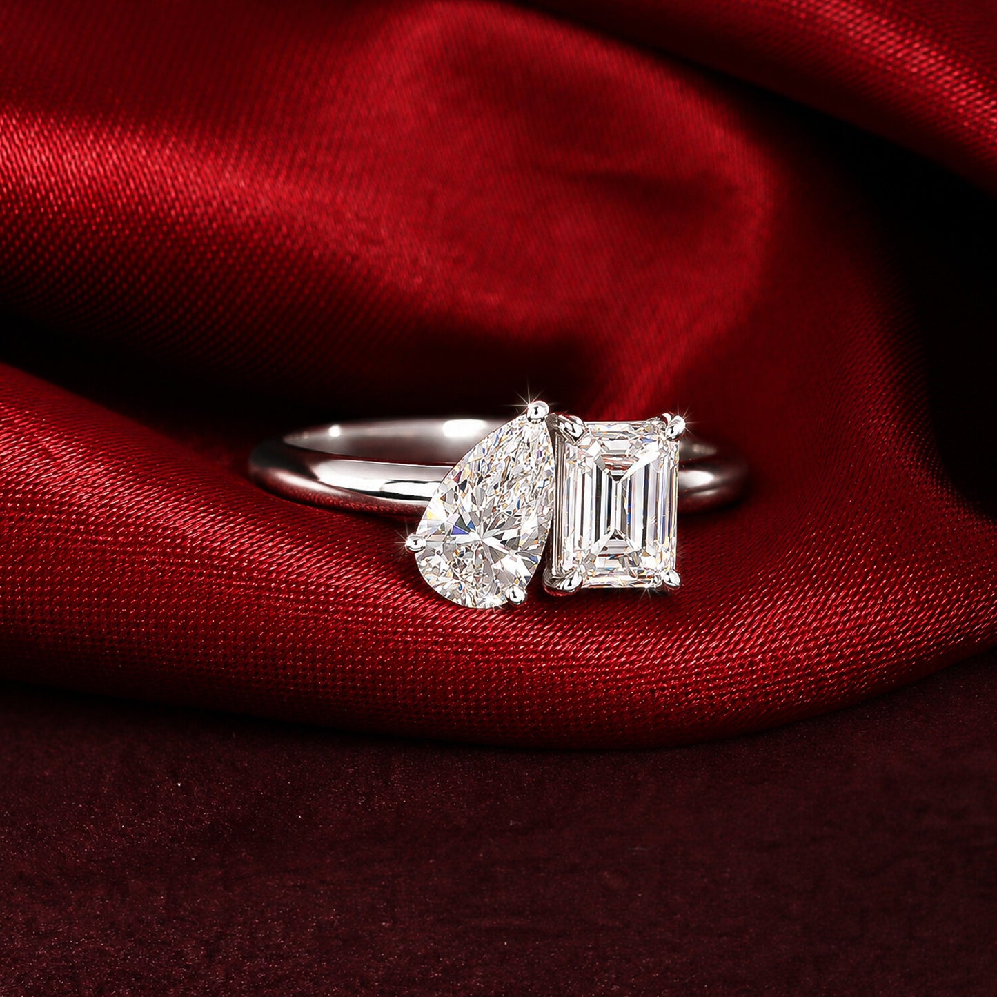 18K Lab Grown Diamond Emerald Cut Ring for Women
