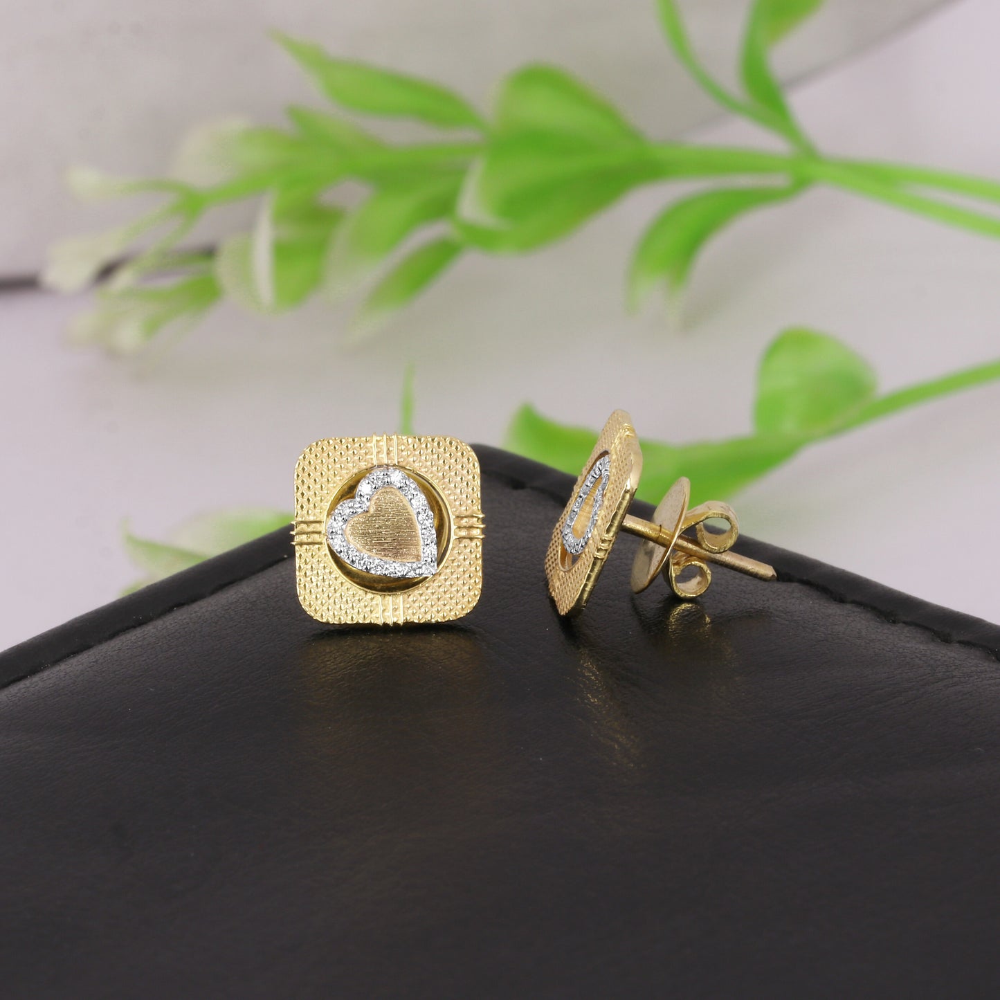 18K Lab-Grown Diamond Pave Round Stud Earrings