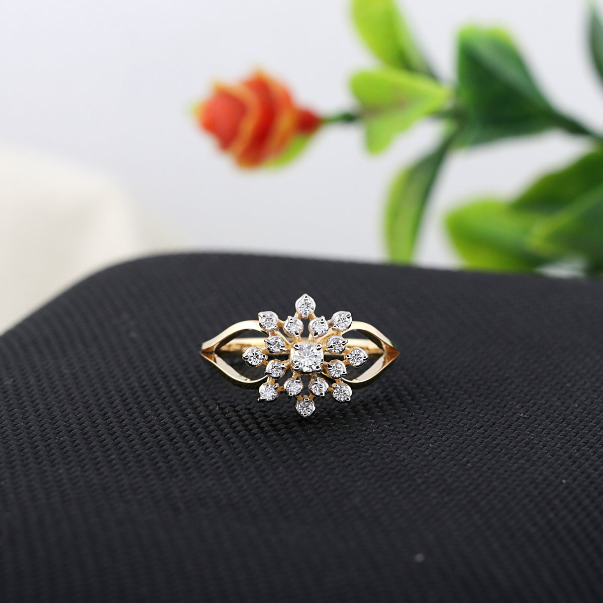 18K Lab Grown Diamond Oval Petite Halo Ring | IGI Certified