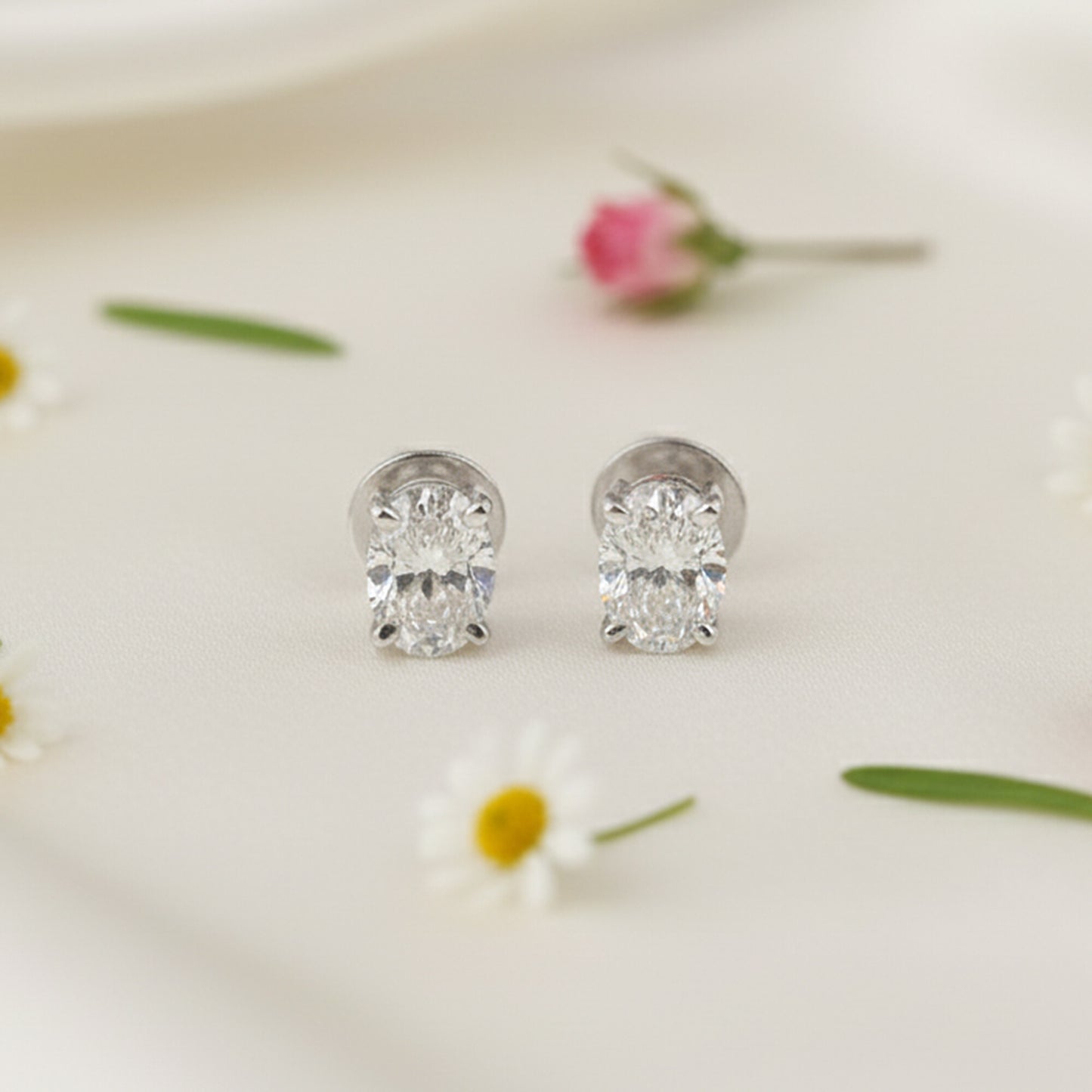 18K Lab Grown Diamond Oval Cut Stud Earrings