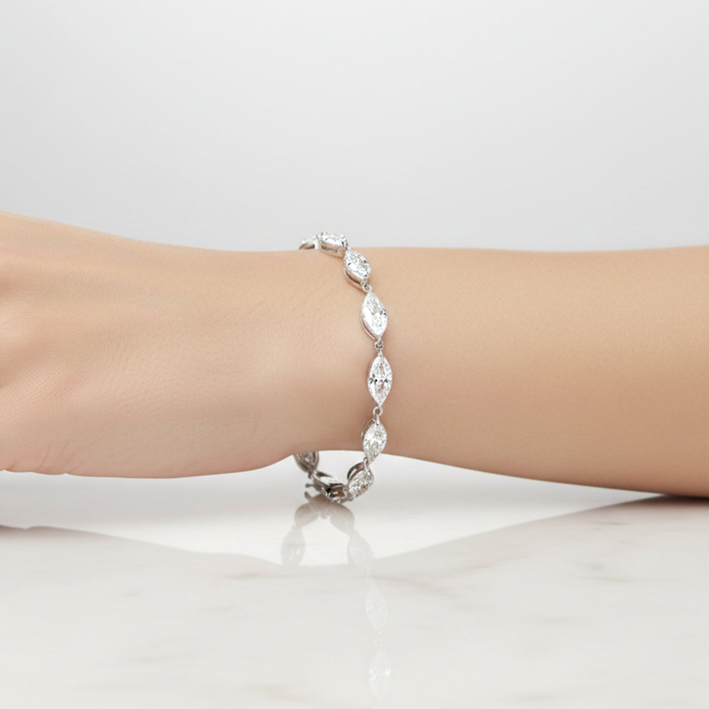 18K Lab Grown Diamond Tennis Bracelet – Round Cut, 12.4ct, BIS Hallmark Gold