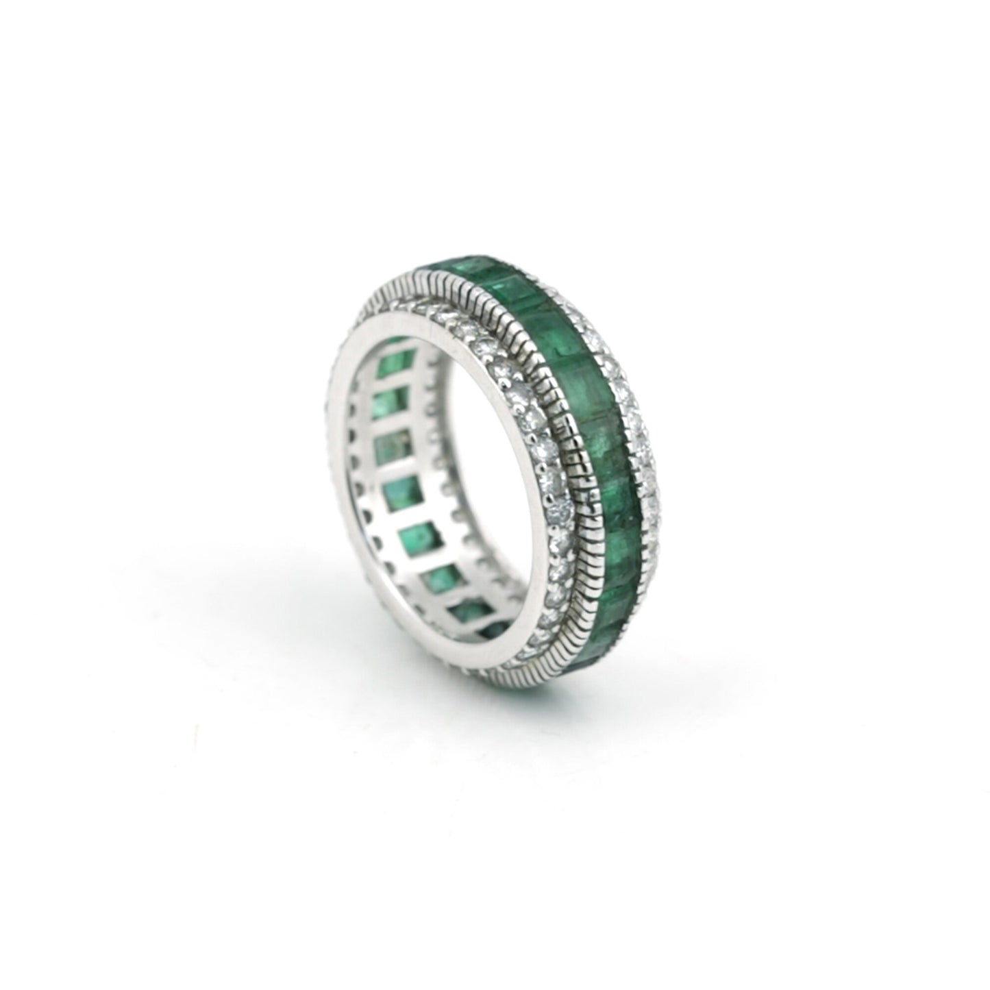 14K/18K Natural Emerald Round Cut Ring with Diamond Accents - BIS Hallmarked Gold
