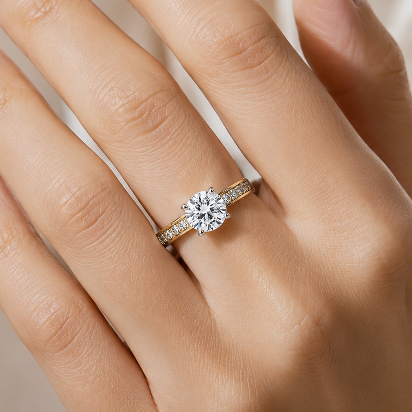 18K Lab Grown Diamond Round-Cut Halo Ring