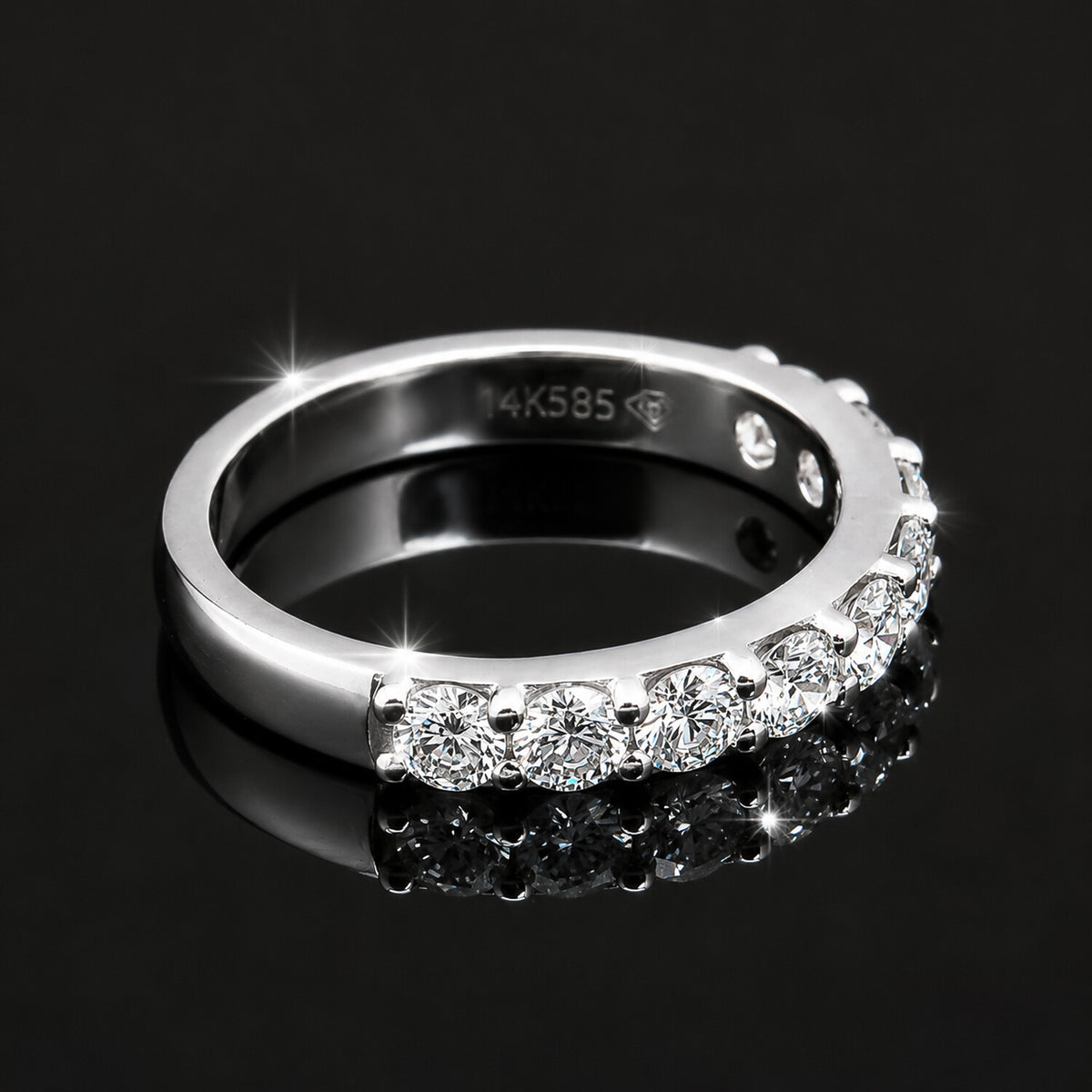 14K Lab Grown Diamond Round Delicate Cluster Ring | IGI Certified