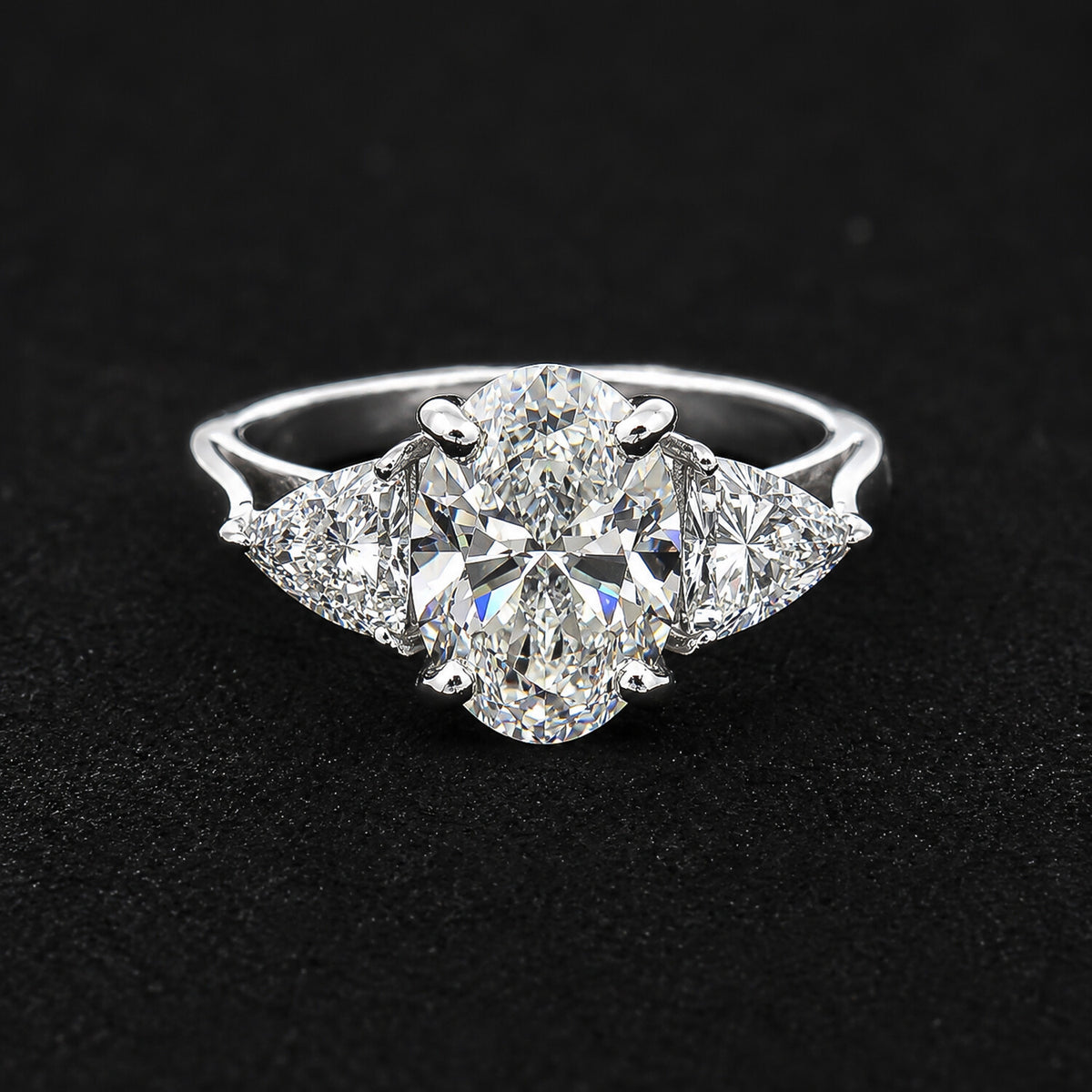 18K Lab Grown Diamond Oval Halo Ring (0.67 ct tw) - BIS Hallmarked Gold