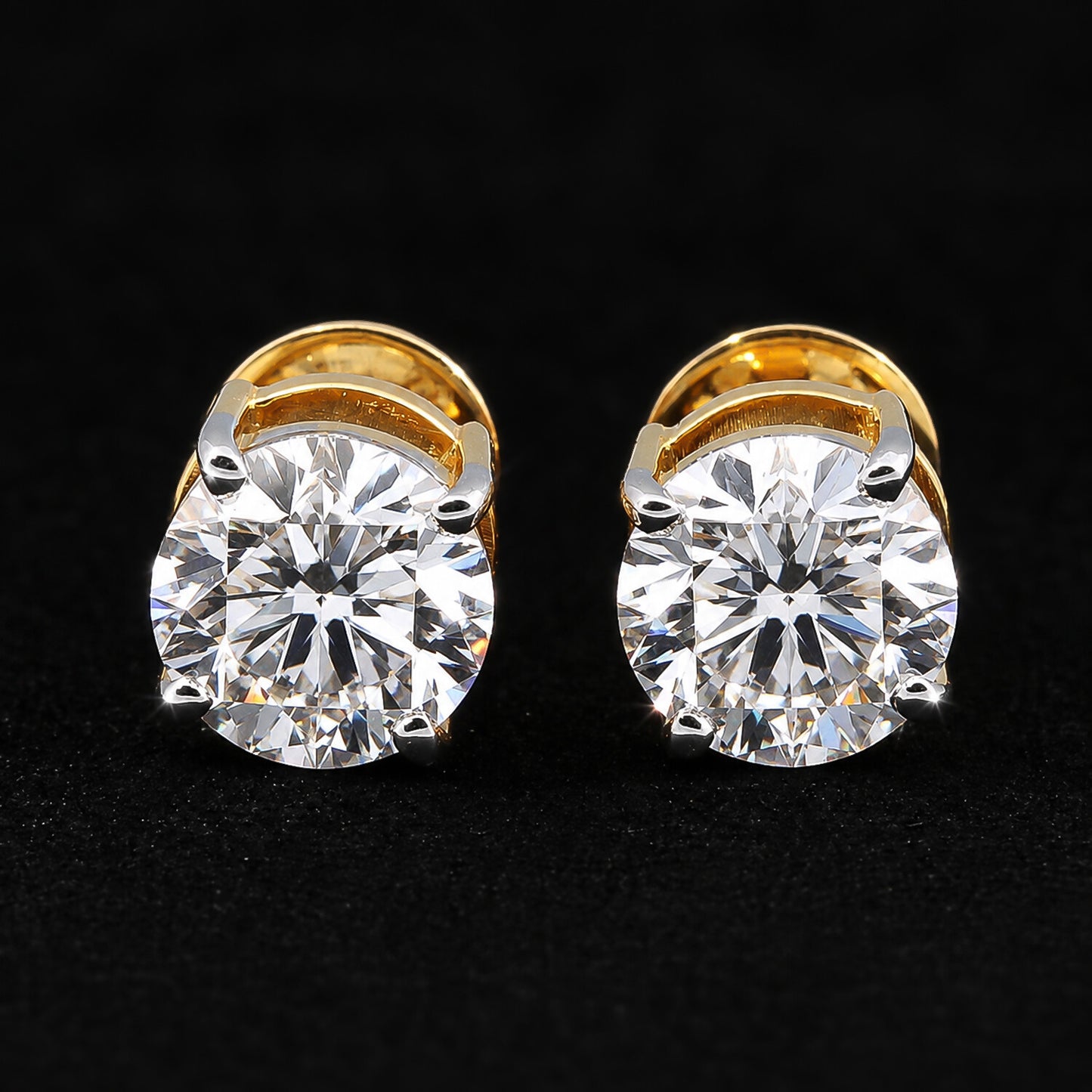 18K Lab-Grown Diamond Solitaire Round Stud Earrings