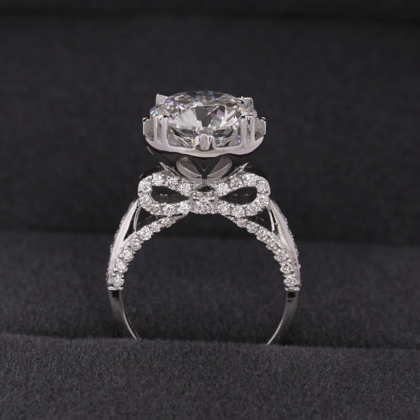 14K Lab Grown Diamond Round-Cut Pave Halo Cluster Ring