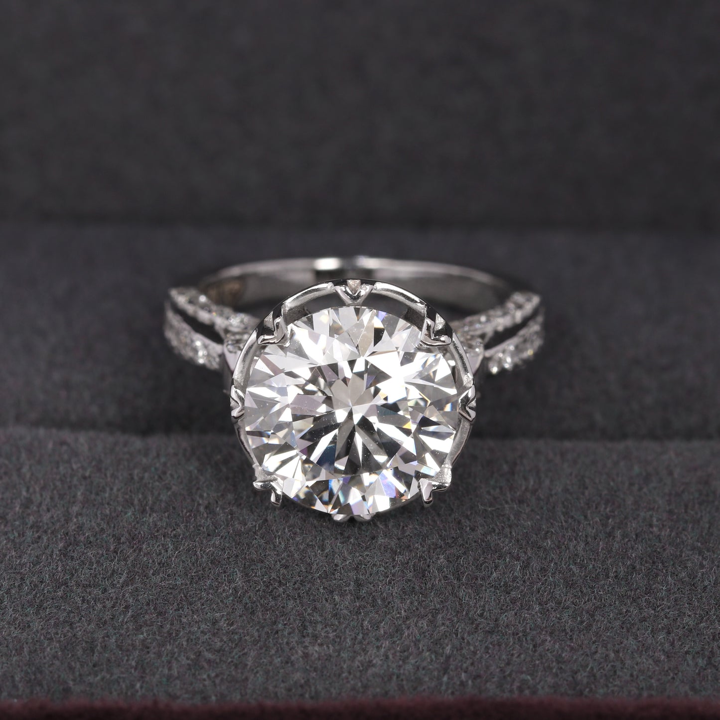 14K Lab Grown Diamond Round-Cut Pave Halo Cluster Ring