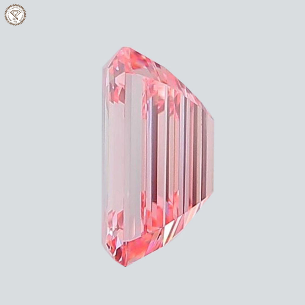 IGI Certified 1.01 Ct. Emerald Cut CVD Diamond Fancy Vivid Pink VS1 Clarity