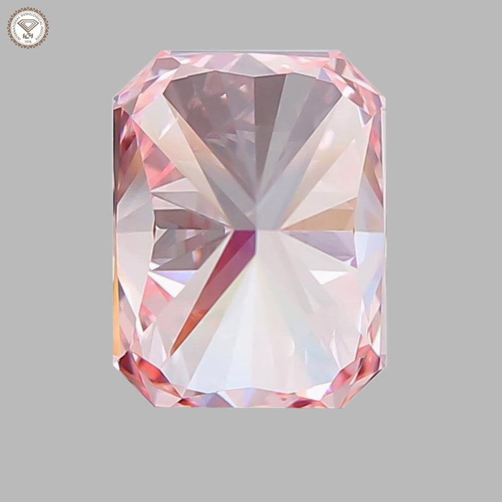 IGI Certified 1.70 Ct. Radiant Brilliant CVD Diamond Fancy Vivid Pink VVS2 Clarity