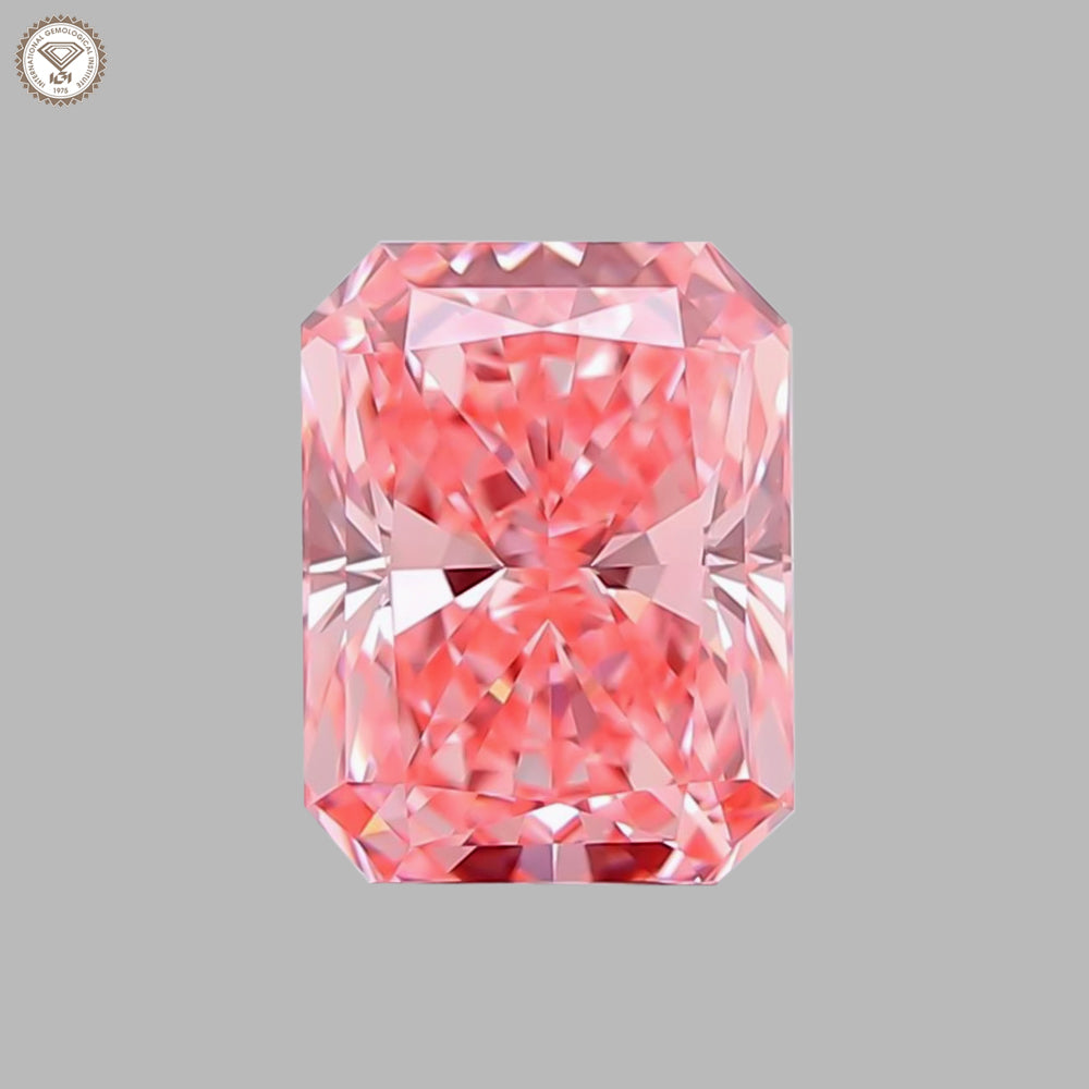 IGI Certified 1.55 Ct. Radiant Brilliant CVD Diamond Fancy Vivid Pink VVS2 Clarity