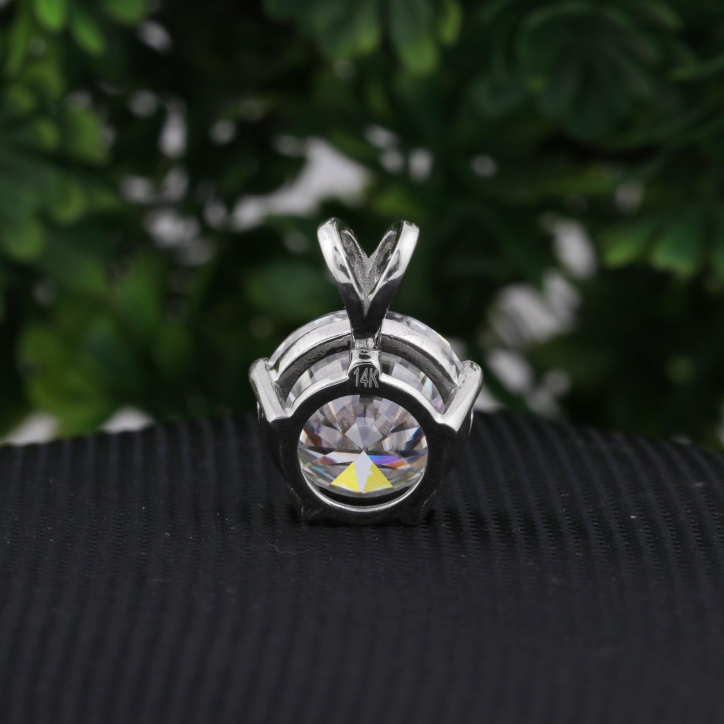 Certified 10 ct DEW White Moissanite Solitaire Pendant Vermeil 925 Silver Jewellery