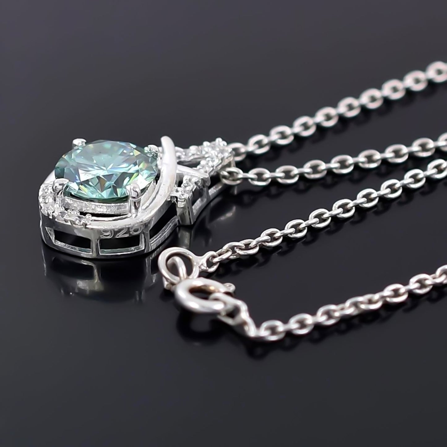 4.20 ct DEW Blue Round Moissanite Pendant In Vermeil 925 Silver Certified Jewellery