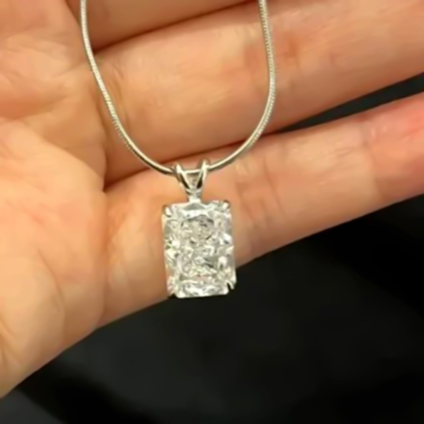 2.50 ct DEW Certified Radiant Cut White Moissanite Pendant In Vermeil 925 Silver