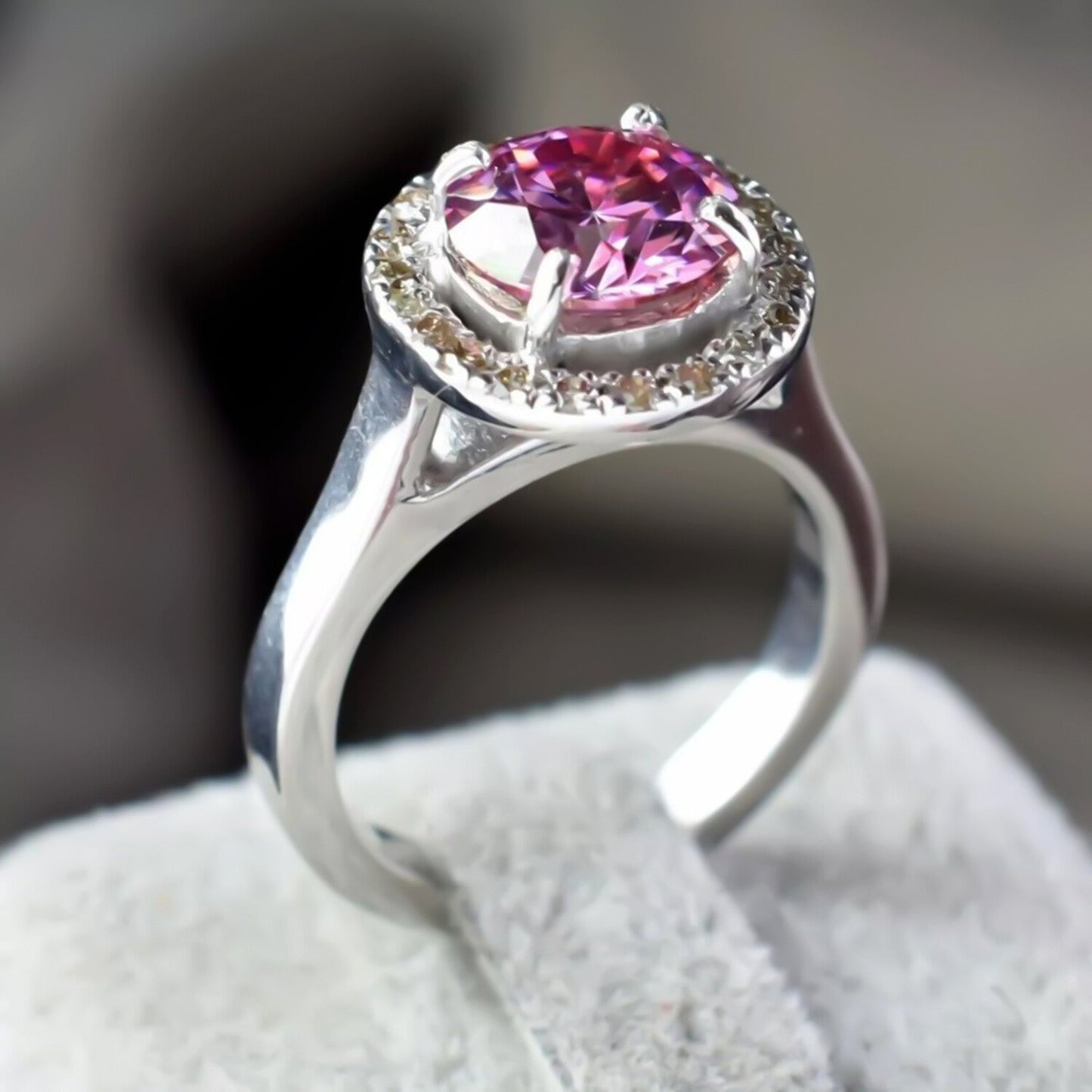 Certified 2.50ct VVS1 Pink Moissanite Ring Jewellery Birthday Gift 18K Gold Plated Ve 18K Gold Plated