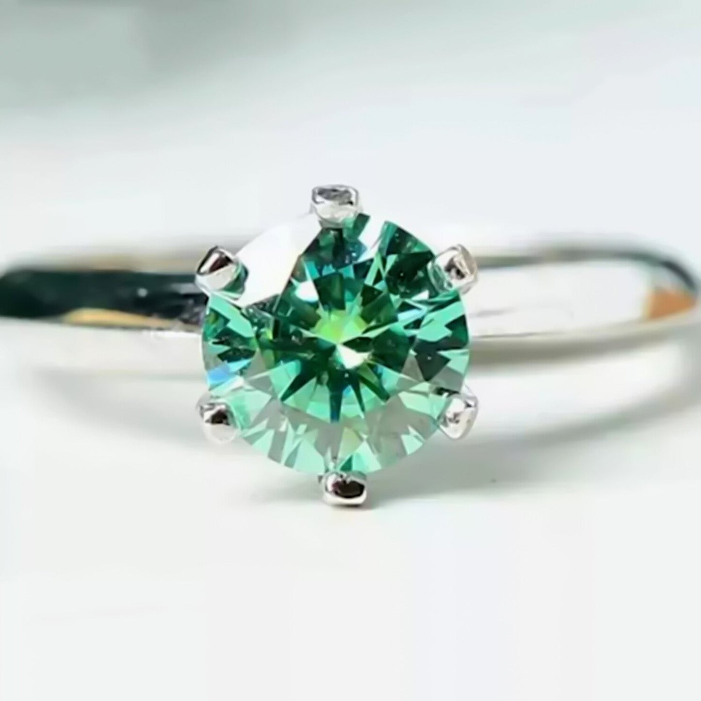Certified 1.99ct VS1 Blue Moissanite Ring Jewellery for Women Gift 18K Gold Plated Ve 18K Gold Plated