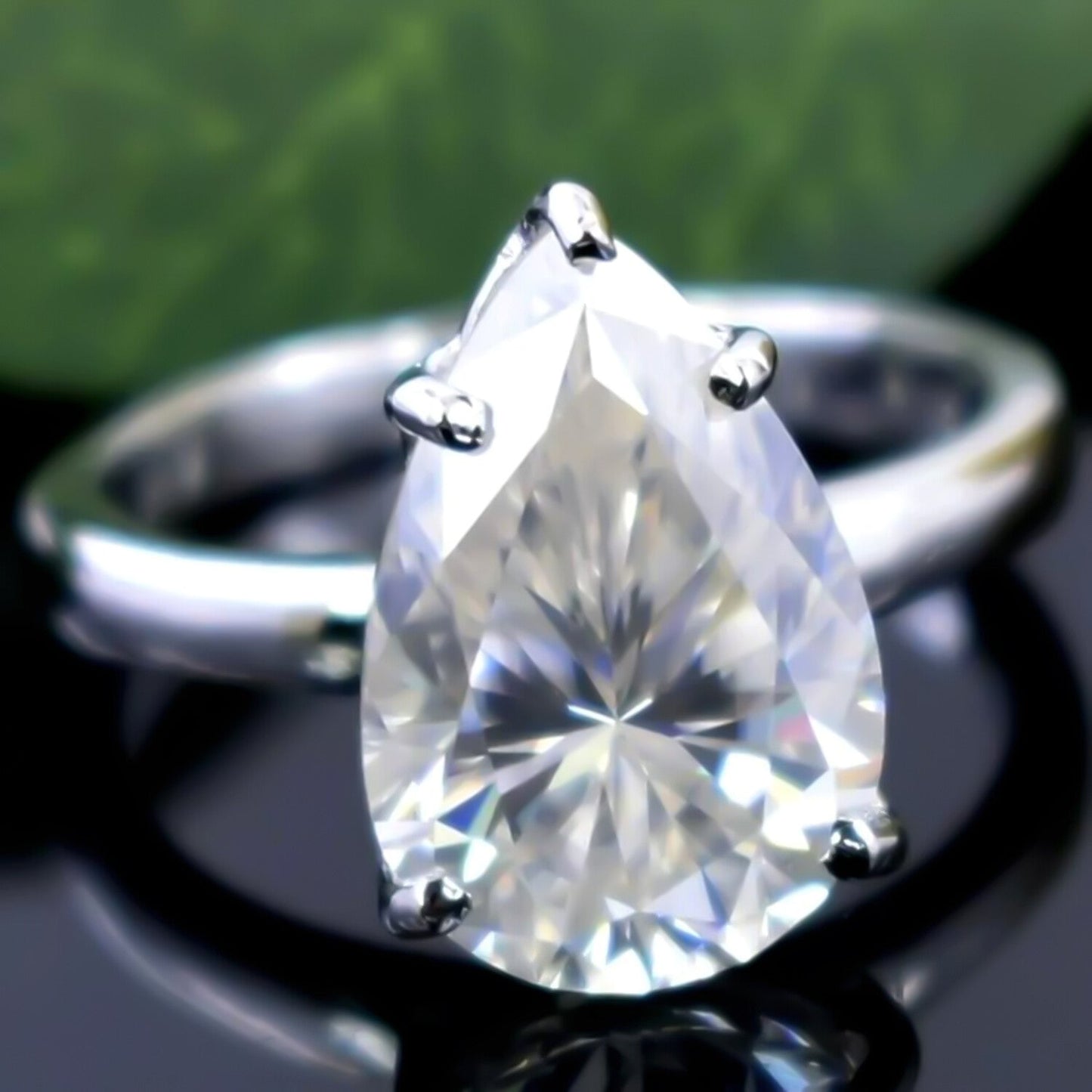 Certified 5.5ct VS1 White Moissanite Ring Jewellery Gift for Women 18K Gold Plated Ve 18K Gold Plated