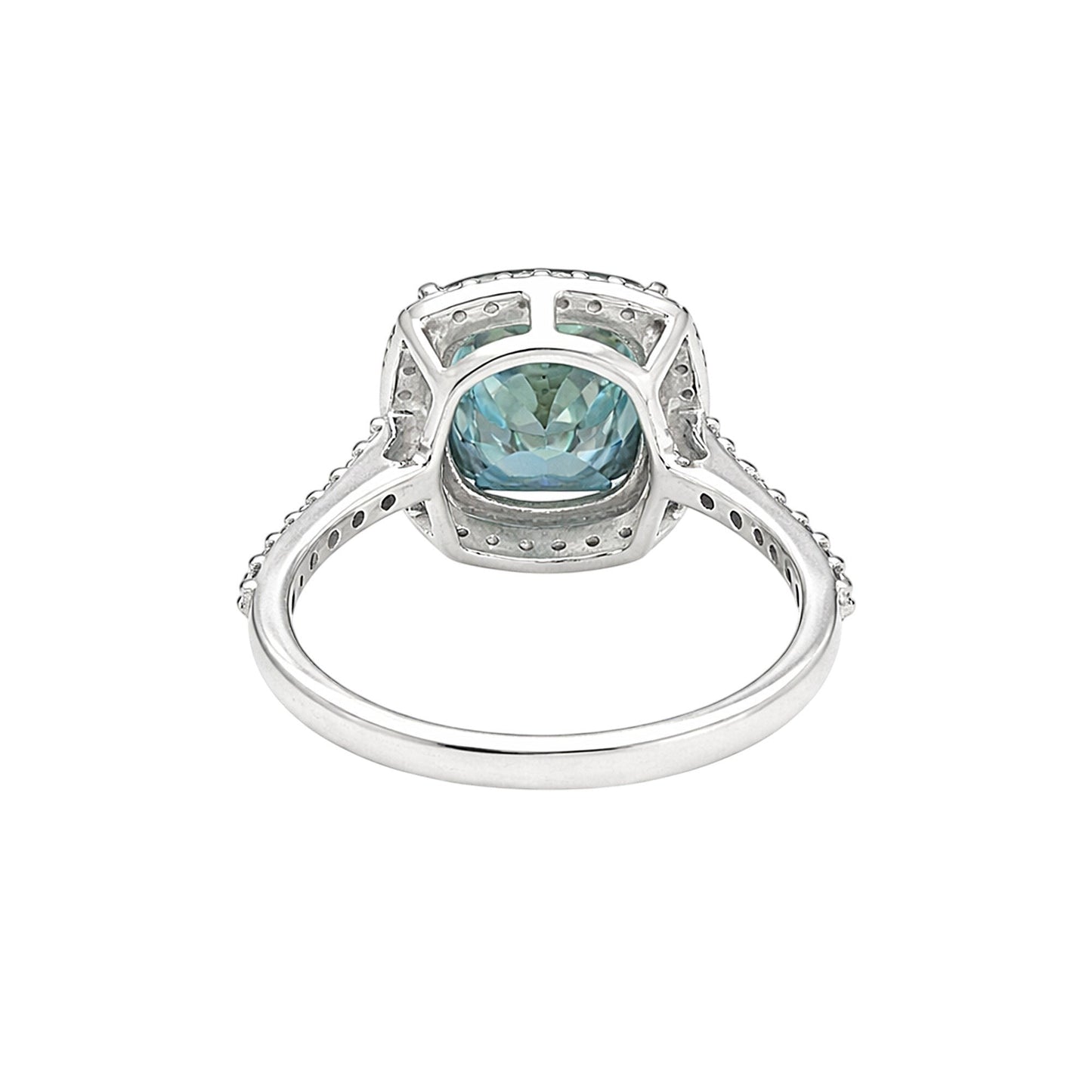 GEMHUB 5.00 Ct cushion cut blue lab grown diamond ring with VS1 clarity, set in 18k gold vermeil with pavé band.