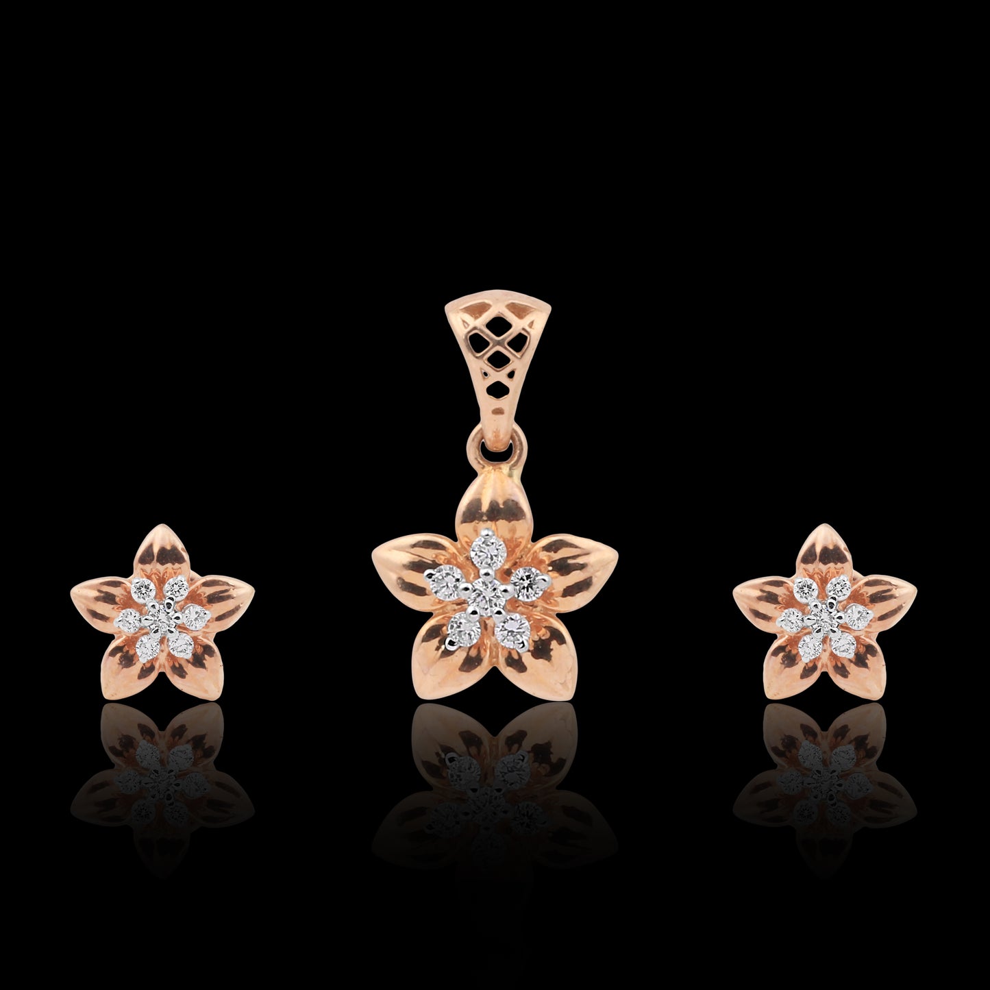Blossom Diamond Pendant Set
