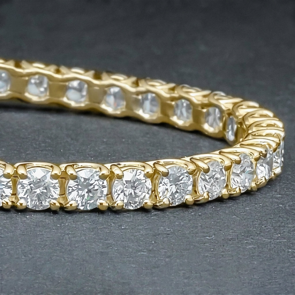 14k Yellow Gold Round Diamond Tennis Bracelet close-up - Image 5 - GEMHUB
