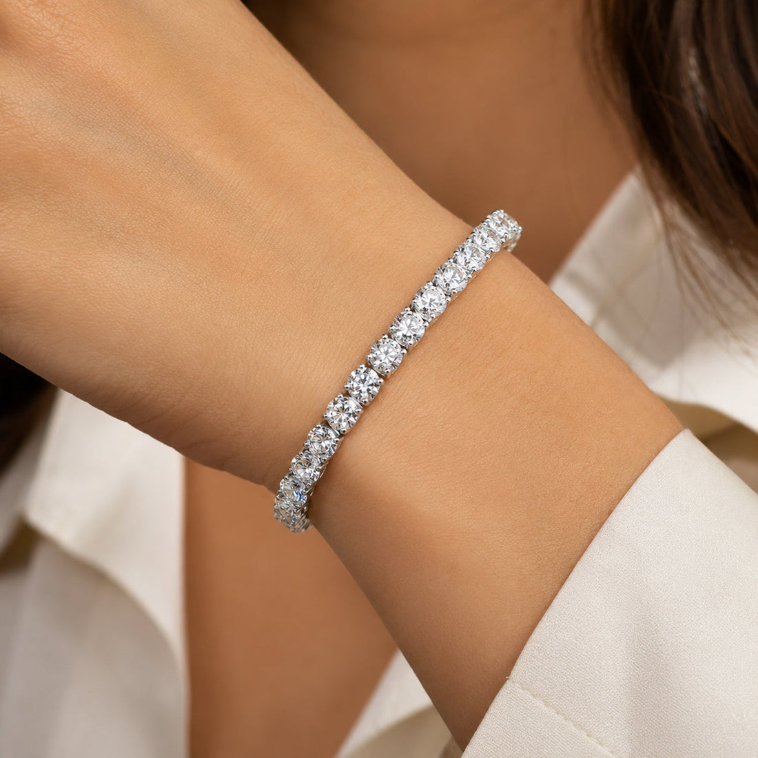 The Lab-Grown Diamond Tennis Bracelet: 2026's Most-Wanted Everyday Luxury