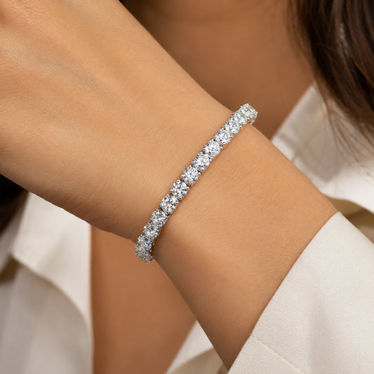 The Lab-Grown Diamond Tennis Bracelet: 2026's Most-Wanted Everyday Luxury