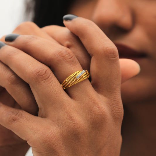 Textured Gold Weave Diamond Ring