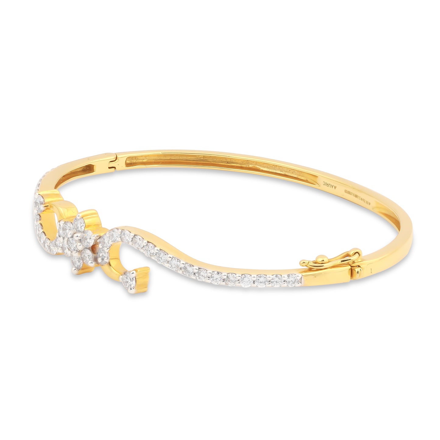 IGI Certified 1.59 Ct. Natural 18KT Gold Diamond Bangle For women's jewelry