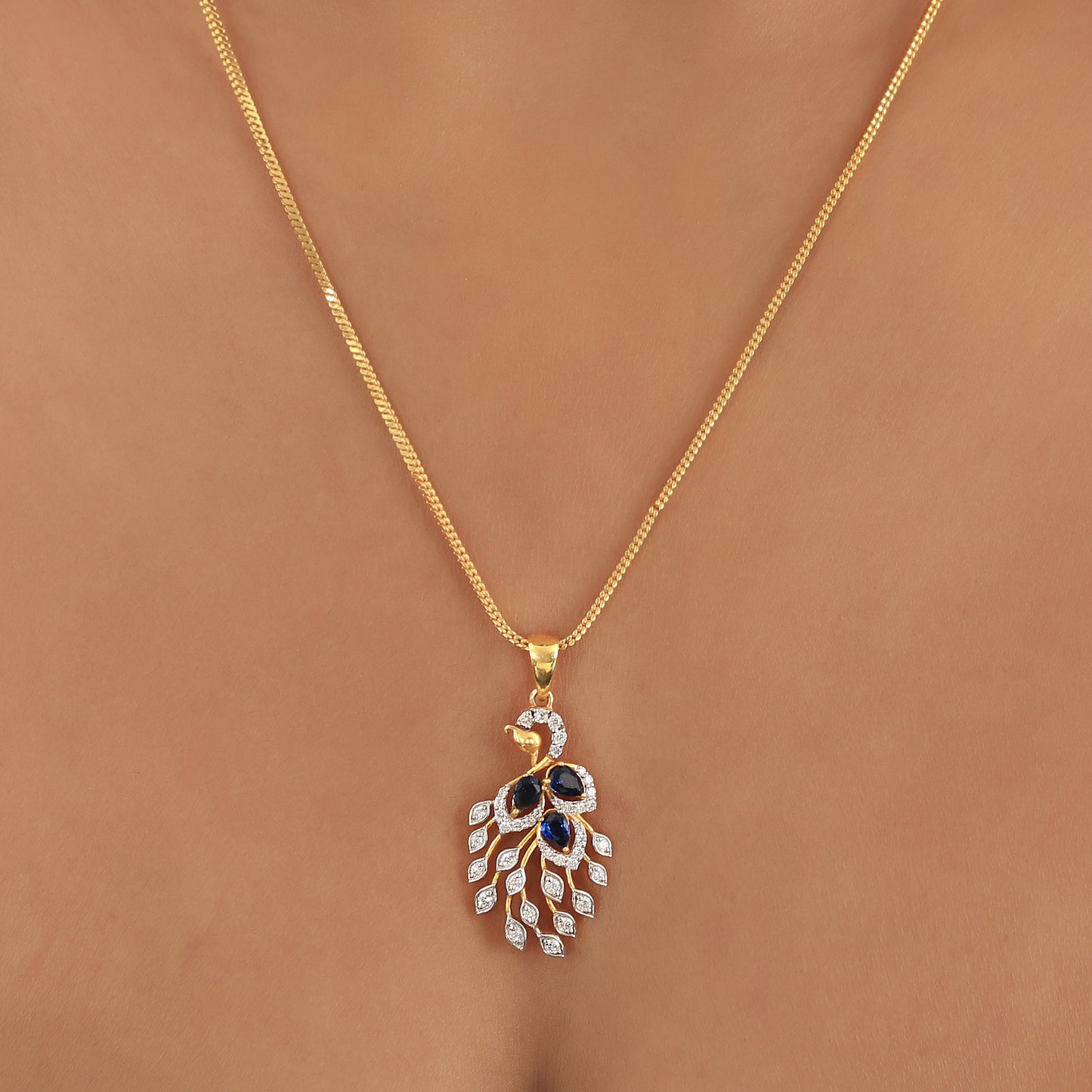 Engagement Gift Pendant 18K Gold 0.38 Ct IGI Certified Natural Diamond
