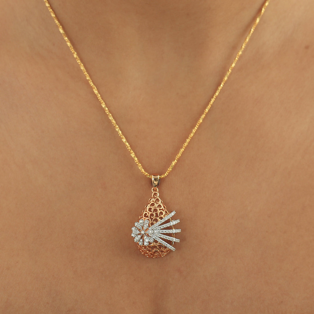 0.88ct Natural Diamond Pendant Necklace