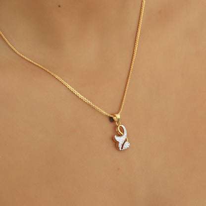 Curvy Leaf Design Diamond Pendant Set