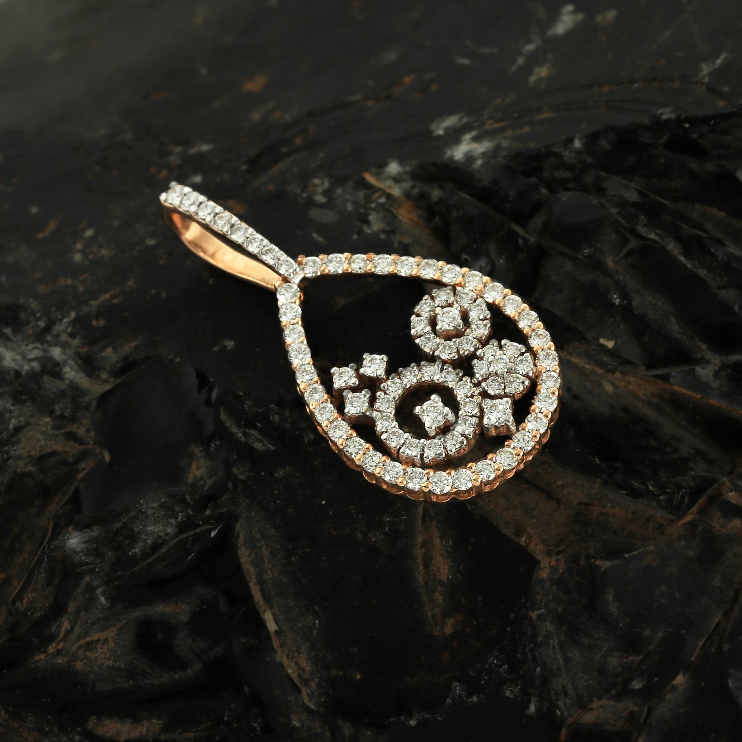 Celestial Bloom Diamond Pendant Set