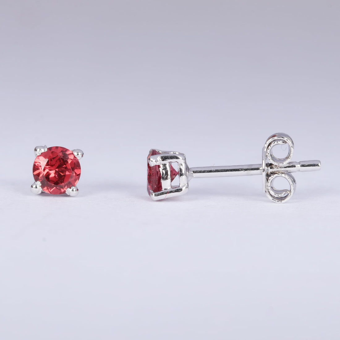 GEMHUB 925 Sterling Silver Gemstone Stud Earrings - Red Garnet 2.15 Ct