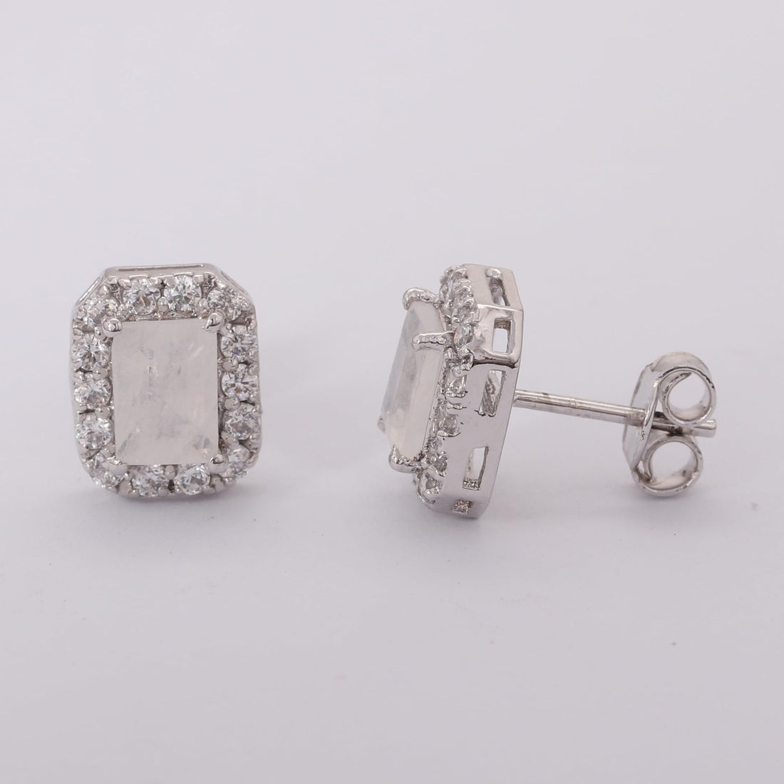 GEMHUB 925 Sterling Silver Gemstone Stud Earrings - White Zircon 7.95 Ct