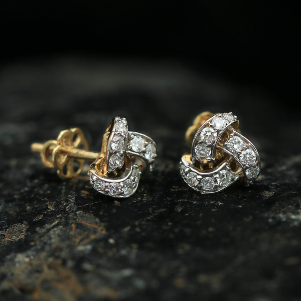 18K Yellow Gold Natural Diamond 0.60 Ct. Stud Earrings EGL Certified