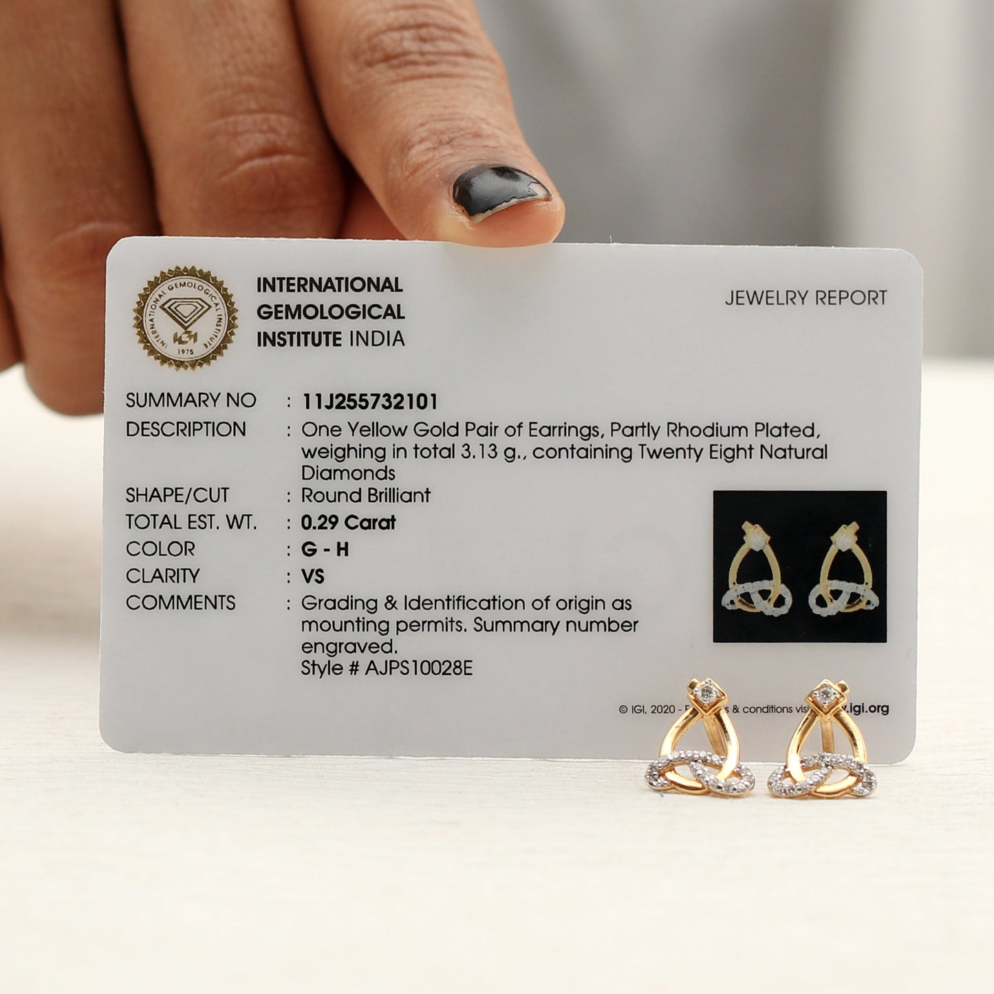 18KT Yellow Gold Pendant And Earrings Set with 0.60 Ct. Diamonds IGI Certified