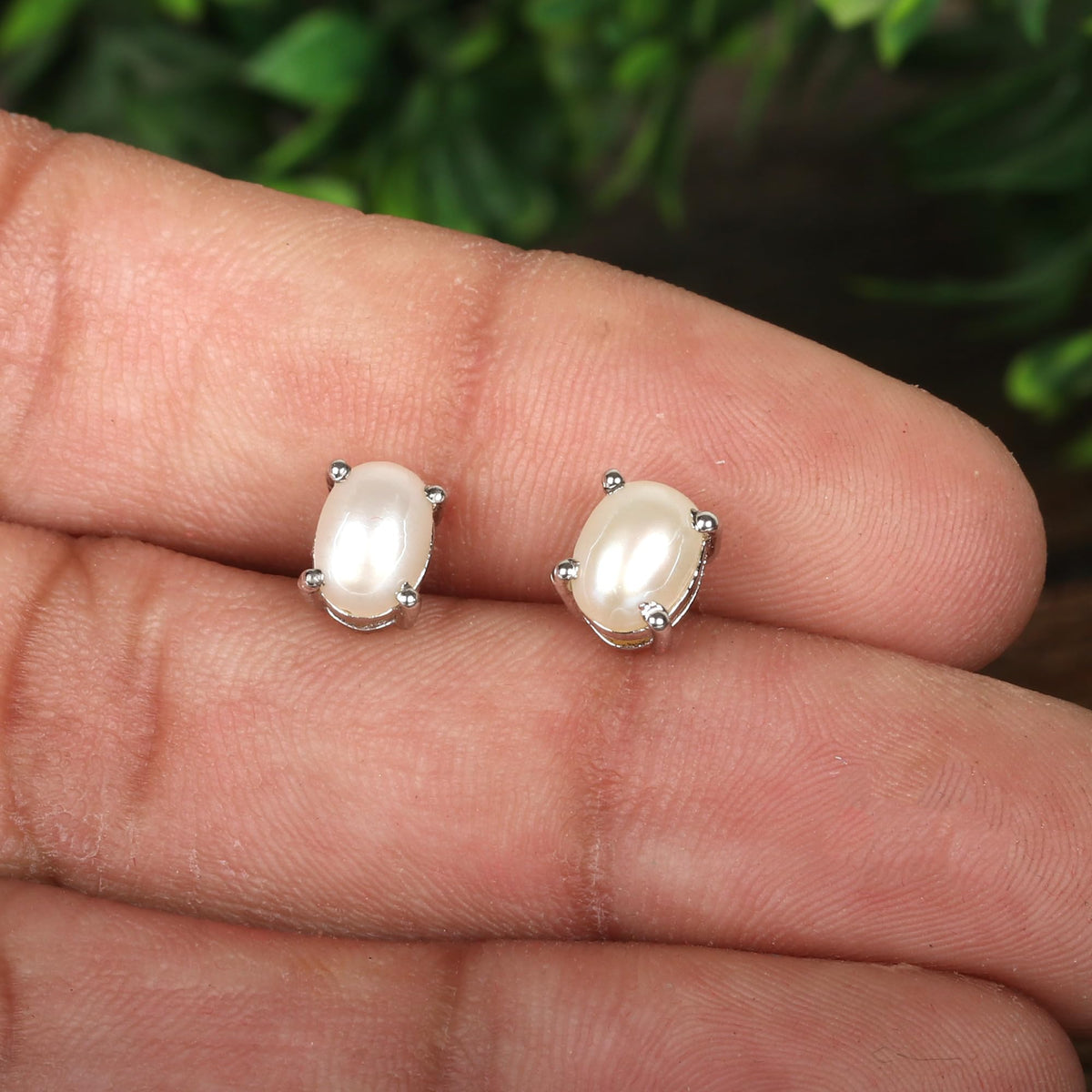 GEMHUB 925 Sterling Silver Gemstone Stud Earrings - White Pearl 2.65 Ct / White Pearl 3.10 Ct