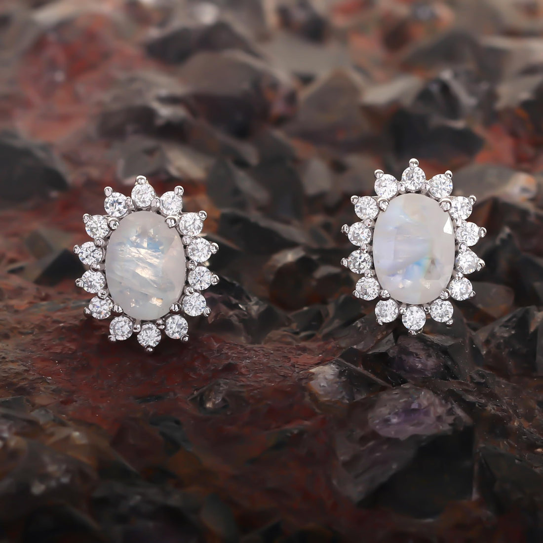 GEMHUB 925 Sterling Silver Gemstone Stud Earrings - White Moonstone 7.95 Ct