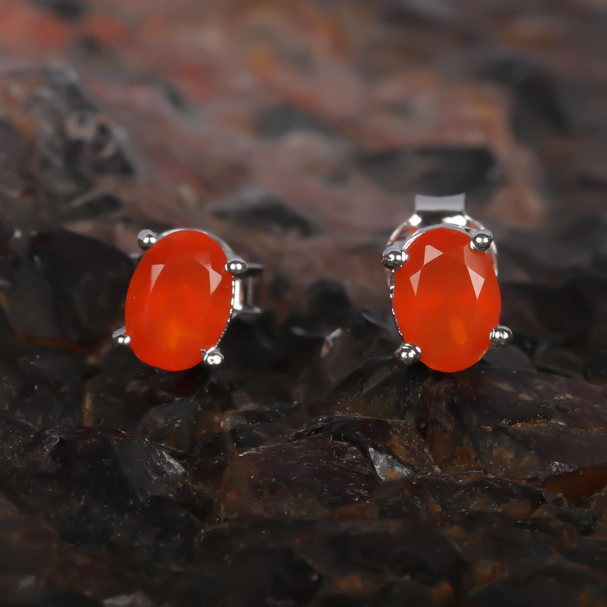 GEMHUB 925 Sterling Silver Gemstone Stud Earrings - Orange Carnelian 3.85 Ct