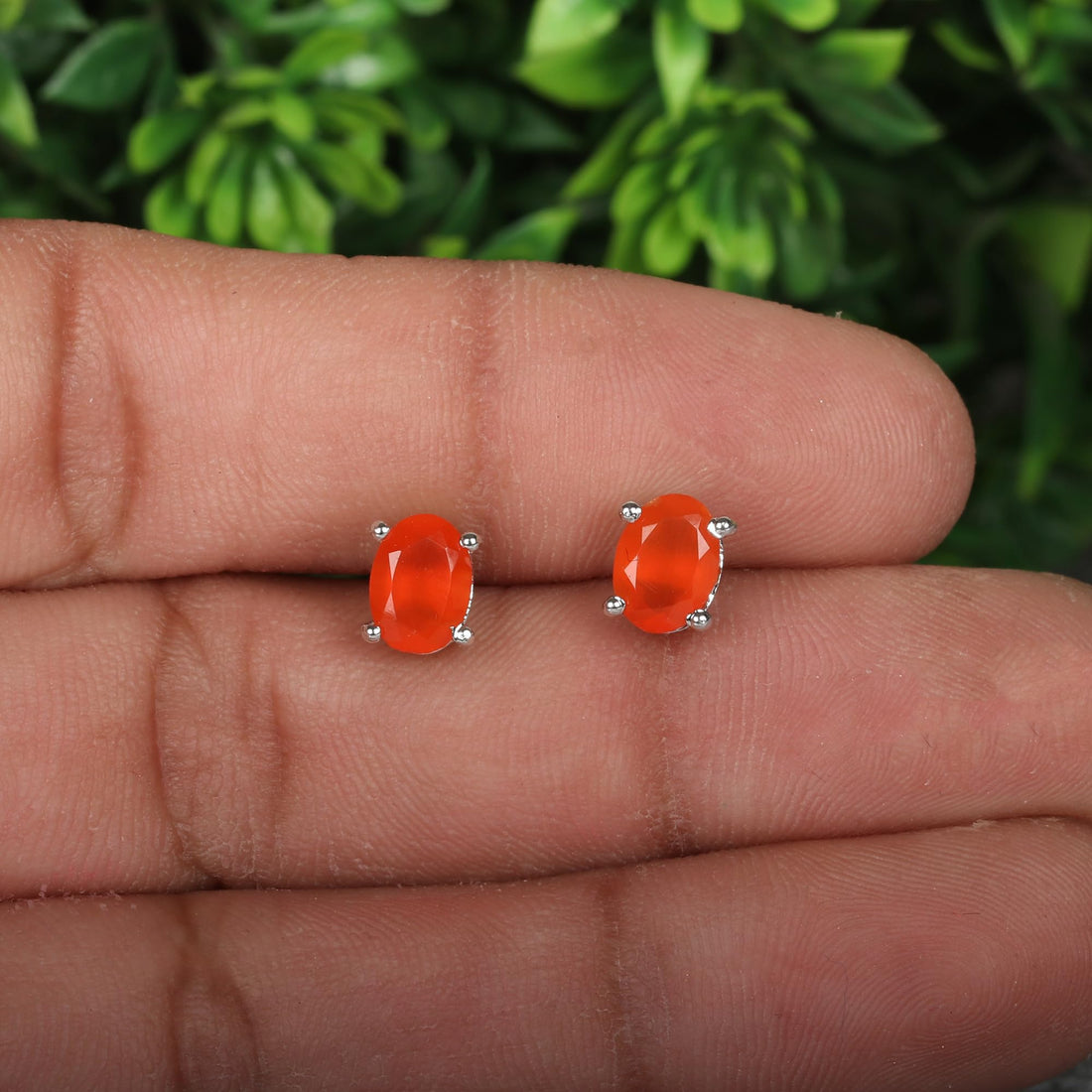 GEMHUB 925 Sterling Silver Gemstone Stud Earrings - Orange Carnelian 3.85 Ct